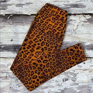 LuLaRoe Leopard Leggings OS